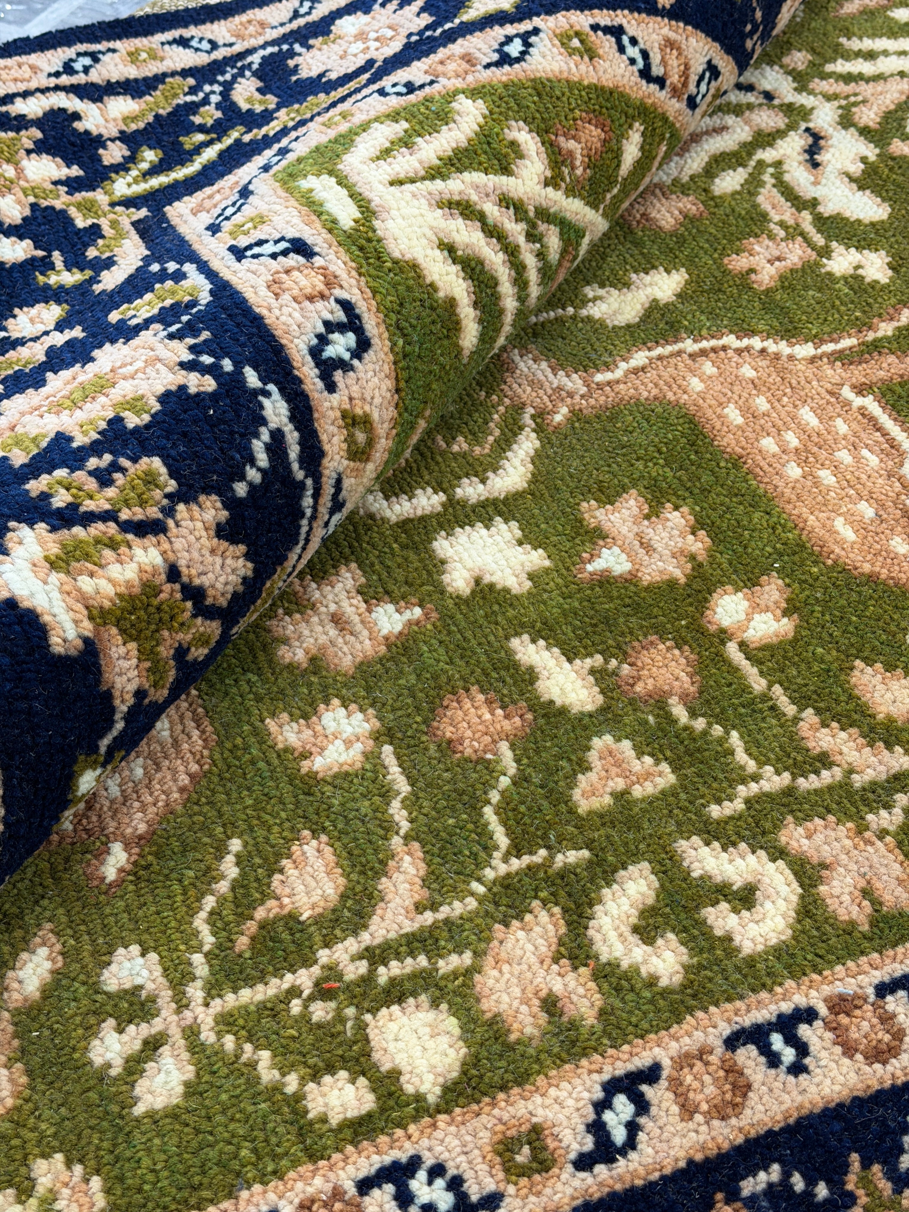 Handmade Green Deer Rug, Vintage Floral Wool Carpet, Traditional Animal Area Rug, Navy Blue Border, Nature Inspired Decor