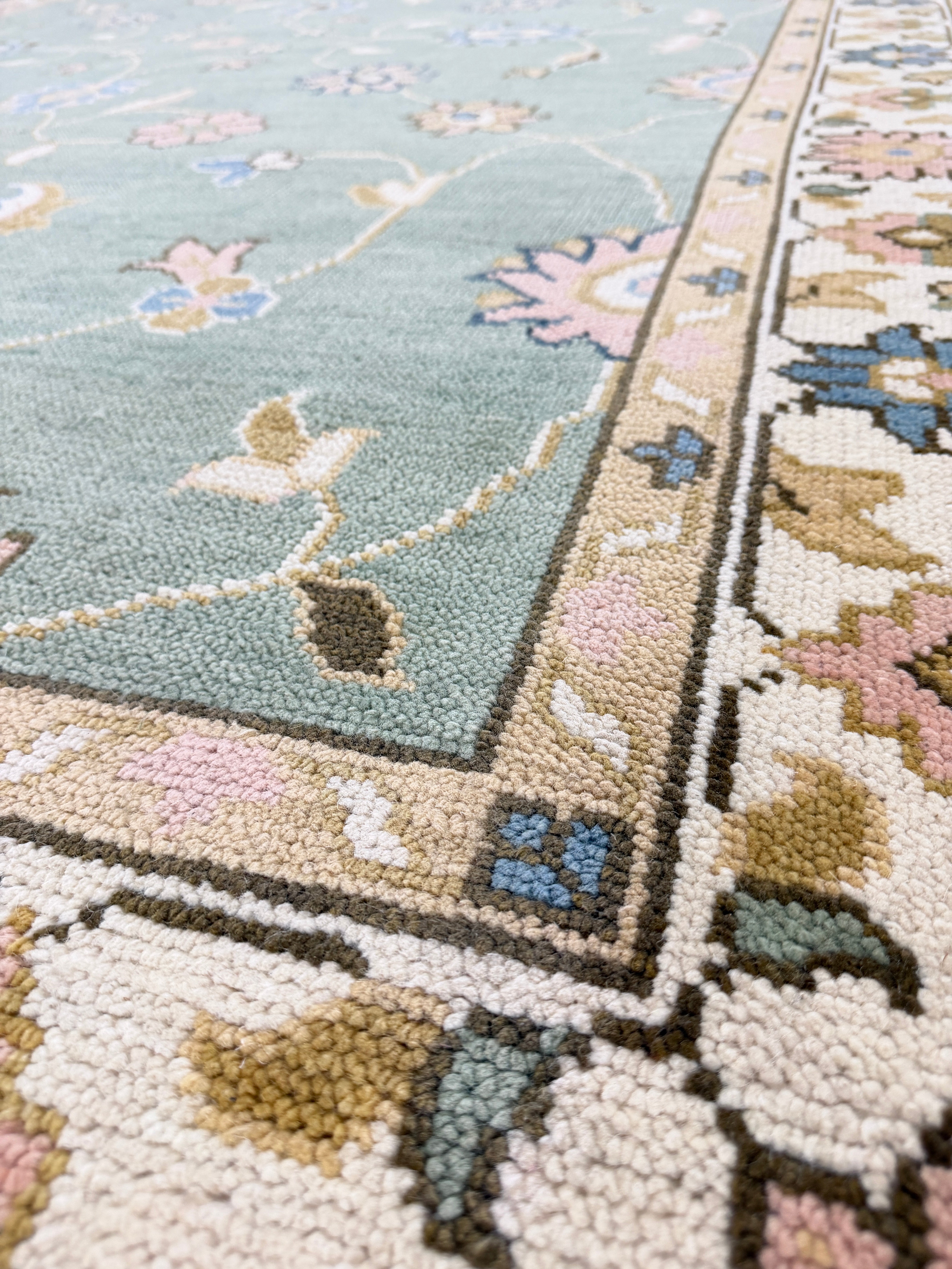 Sage Green Vintage Oushak Rug, Traditional Floral Medallion Area Carpet (Copy)