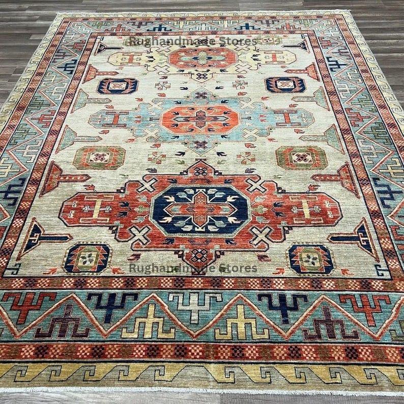 Hand-Knotted Oushak Wool Rug: Vintage Turkish Floral Design