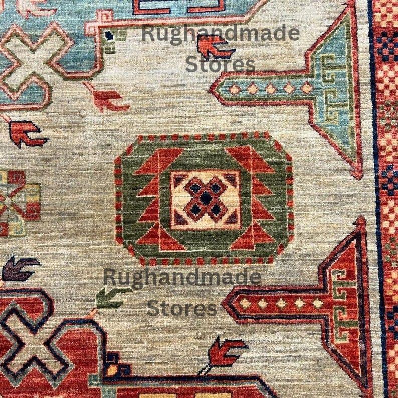 Hand-Knotted Oushak Wool Rug: Vintage Turkish Floral Design