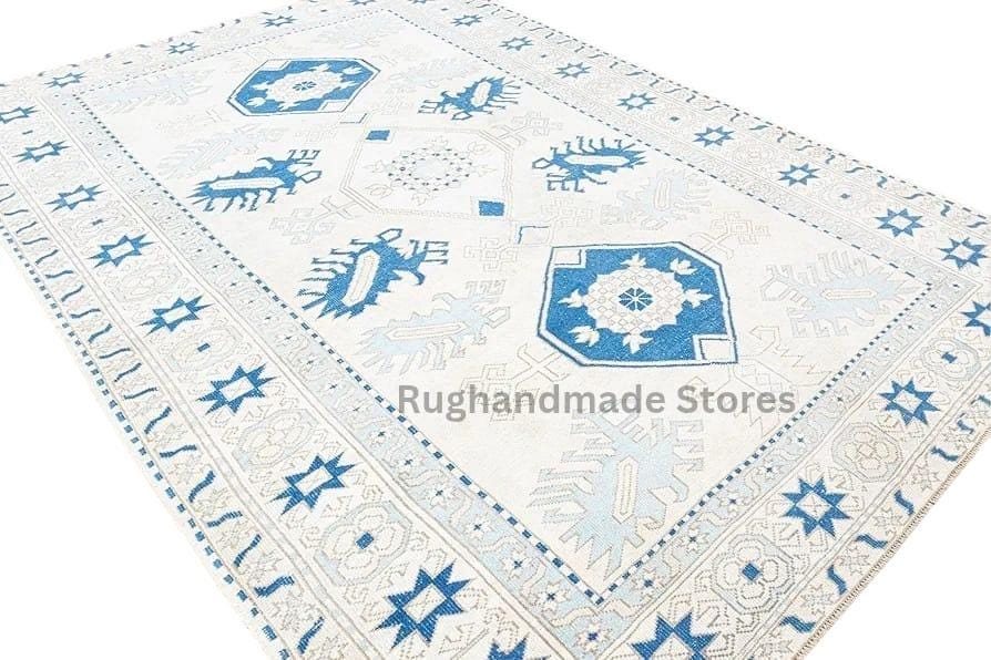 Handmade Oushak Wool Rug: White & Blue Turkish Knot, Vintage Style