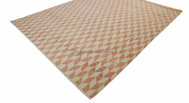 Hand-Knotted Oushak Wool Rug: Terracotta Pink Geometric Turkish Knot