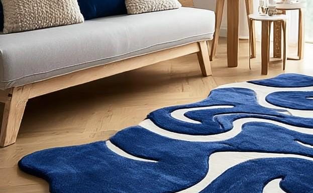 Abstract Blue Tufted Wool Rug: Modern Wave Design, Handmade 6x9