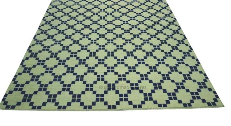 Vintage Oushak Wool Rug: Hand-Knotted Turkish Area Rug 8x10