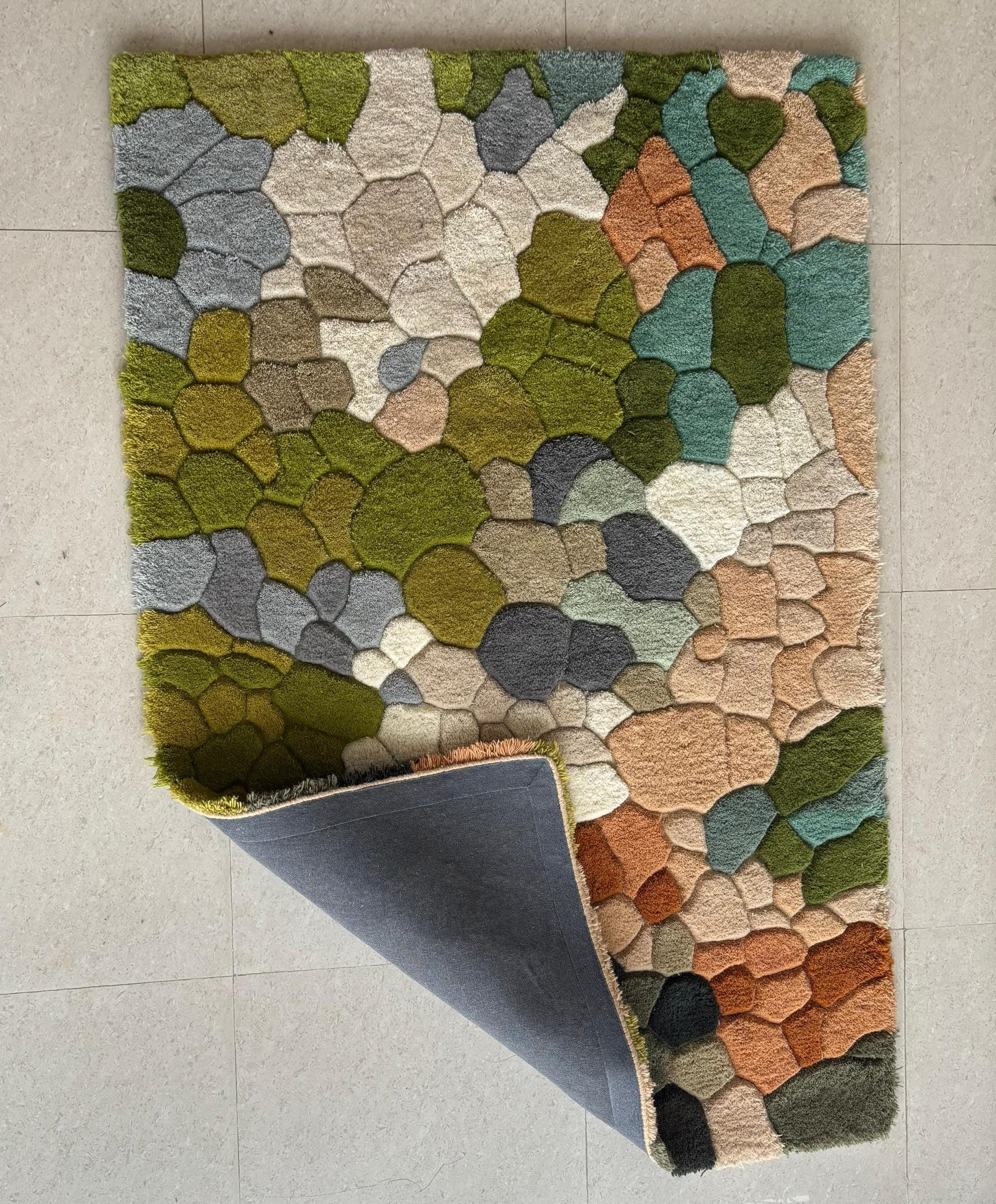Handmade Wool Tufted Moss Rug: Nature-Inspired Forest Floor Carpet
