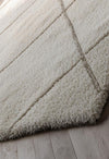 Handmade Wool Tufted Rug: Cream Diamond Pattern, 8x10 Area Rug