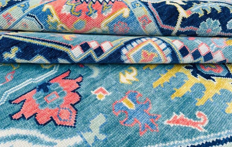 Hand-Knotted Oushak Area Rug: Wool Geometric Medallion, Persian Style